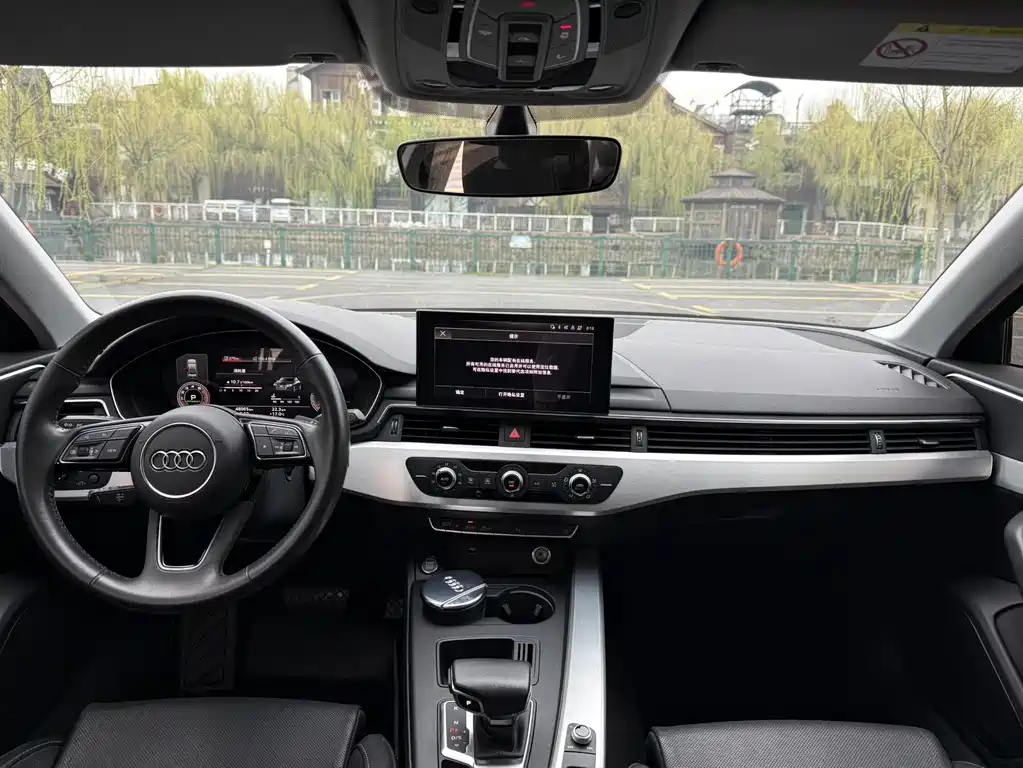 Audi A4L 2020 40 TFSI Fashionable and Dynamic купить на сайте DeffCars