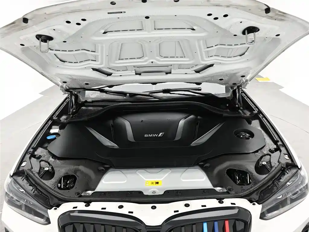 BMW iX3 2022 innovative model купить на сайте DeffCars