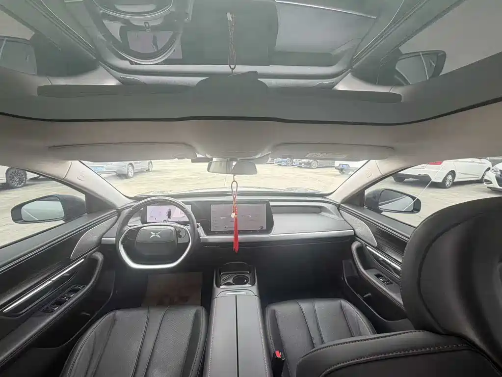 Xpeng P7 2021 670G купить на сайте DeffCars