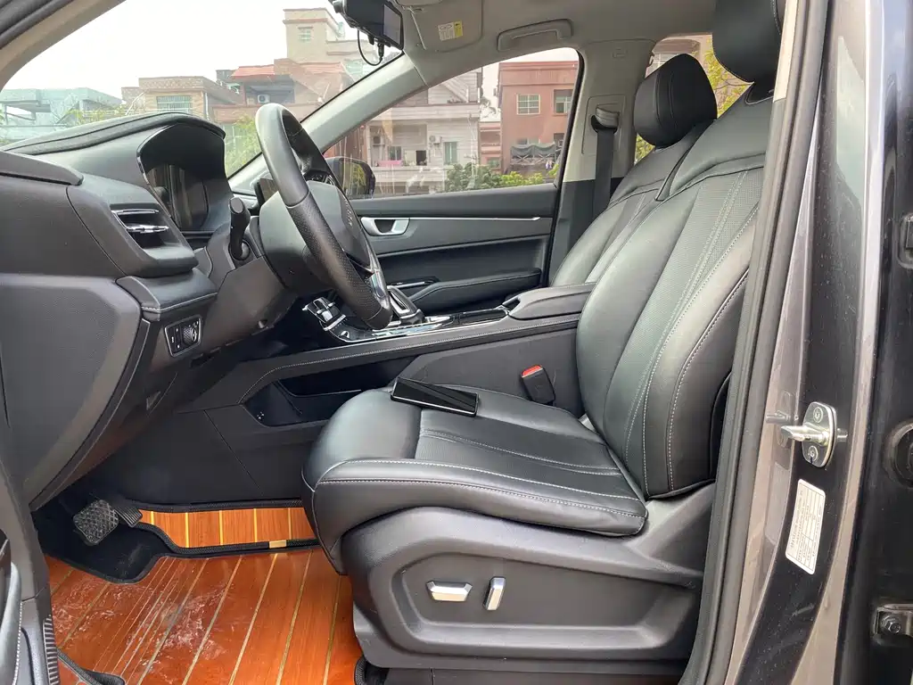 Wuling Capgemini 2020 1.5T CVT flagship model купить на сайте DeffCars