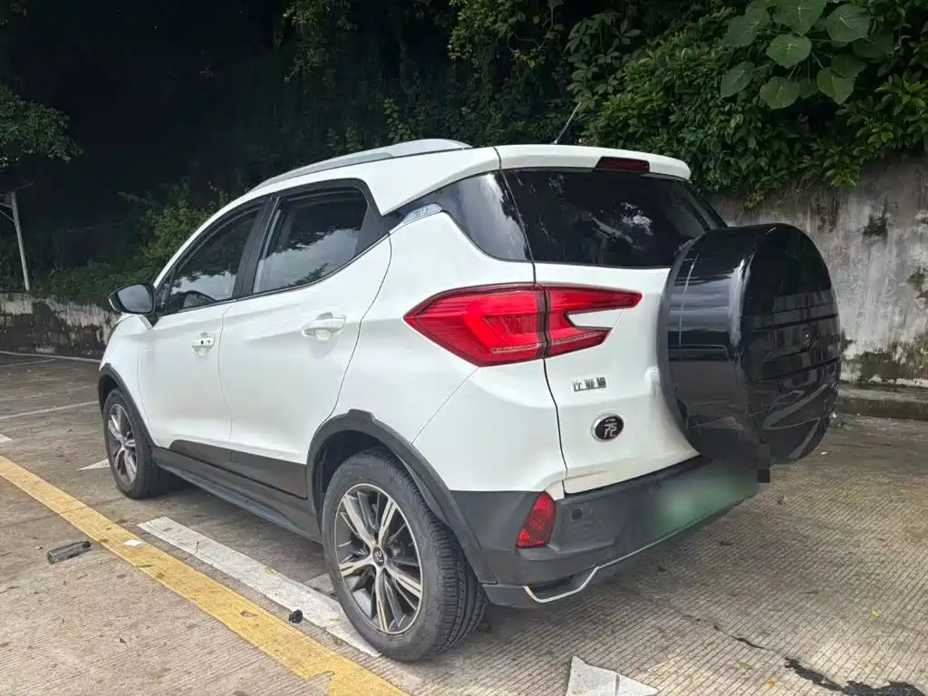 Yuan New Energy 2019 EV535 High Energy Pilot Edition купить на сайте DeffCars