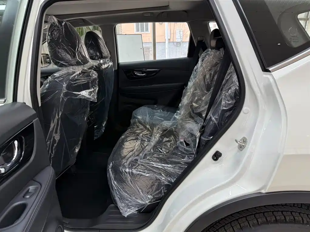 X-Trail 2025 Honor 2.0L Two-wheel Drive Leading Edition купить на сайте DeffCars