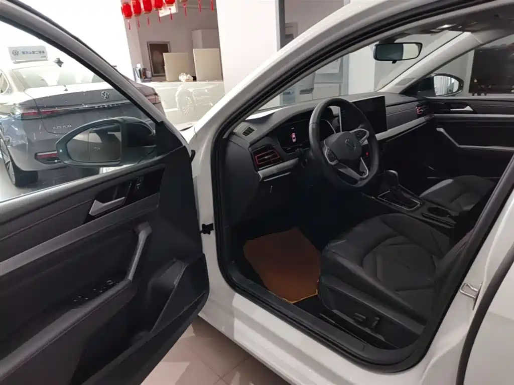 Lavida 2024 300TSI DSG Starry Sky Leading Edition купить на сайте DeffCars