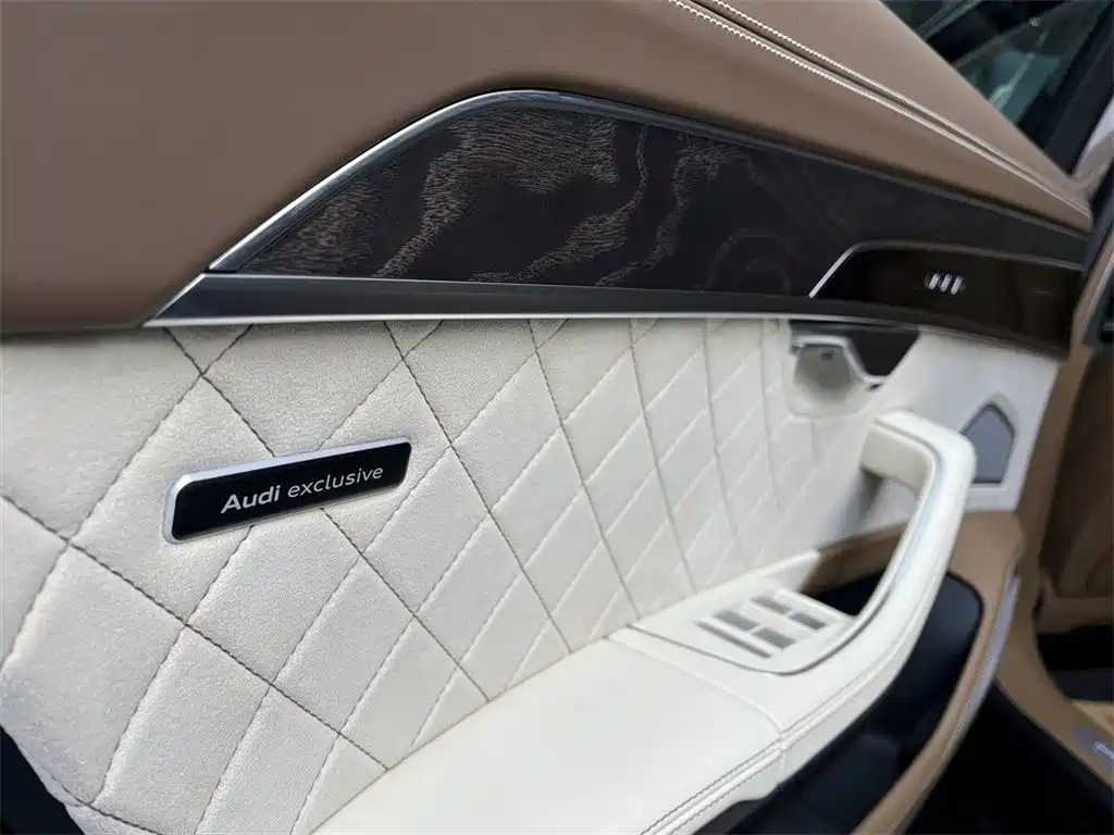 Audi A8 2024 A8L Horch Founder’s Edition 60TFSI купить на сайте DeffCars