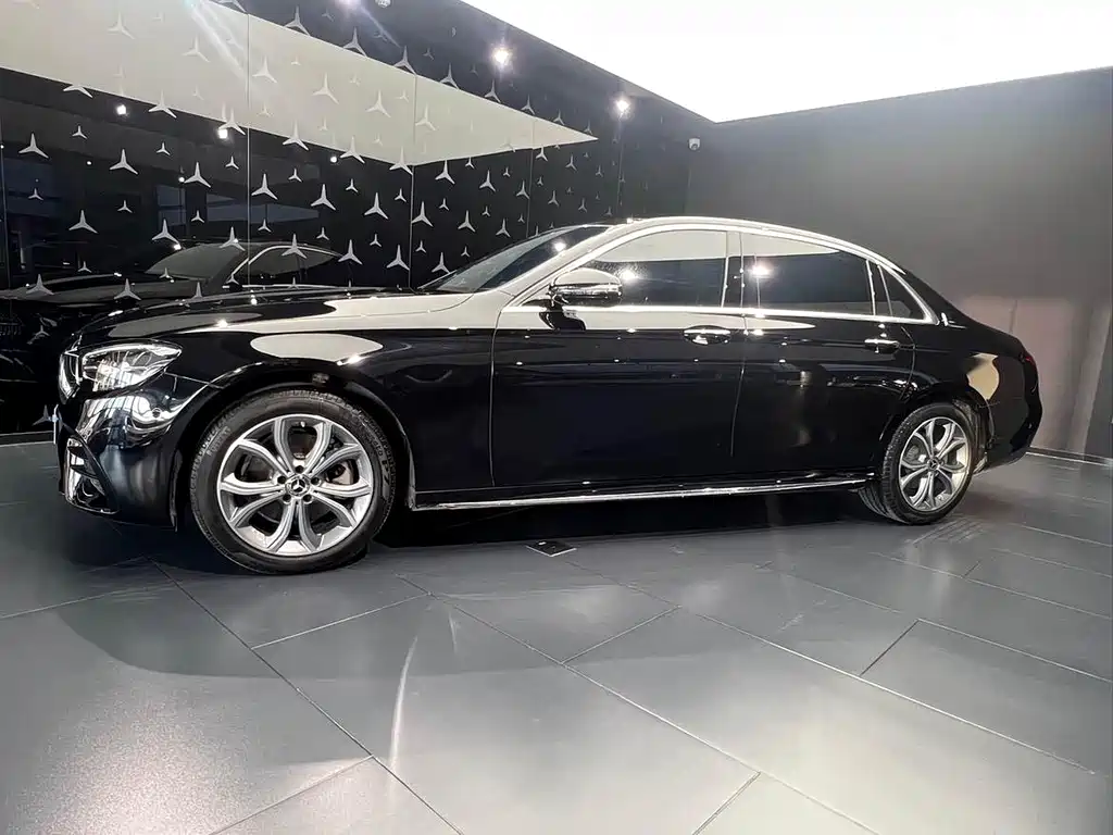 Mercedes-Benz E-Class 2022 E 300 L Sports Luxury купить на сайте DeffCars