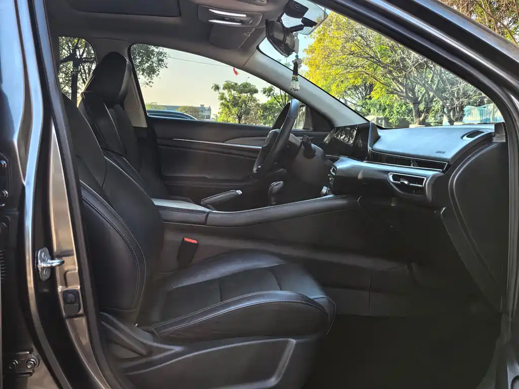 Eado 2022 PLUS 1.6L GDI manual luxury model купить на сайте DeffCars