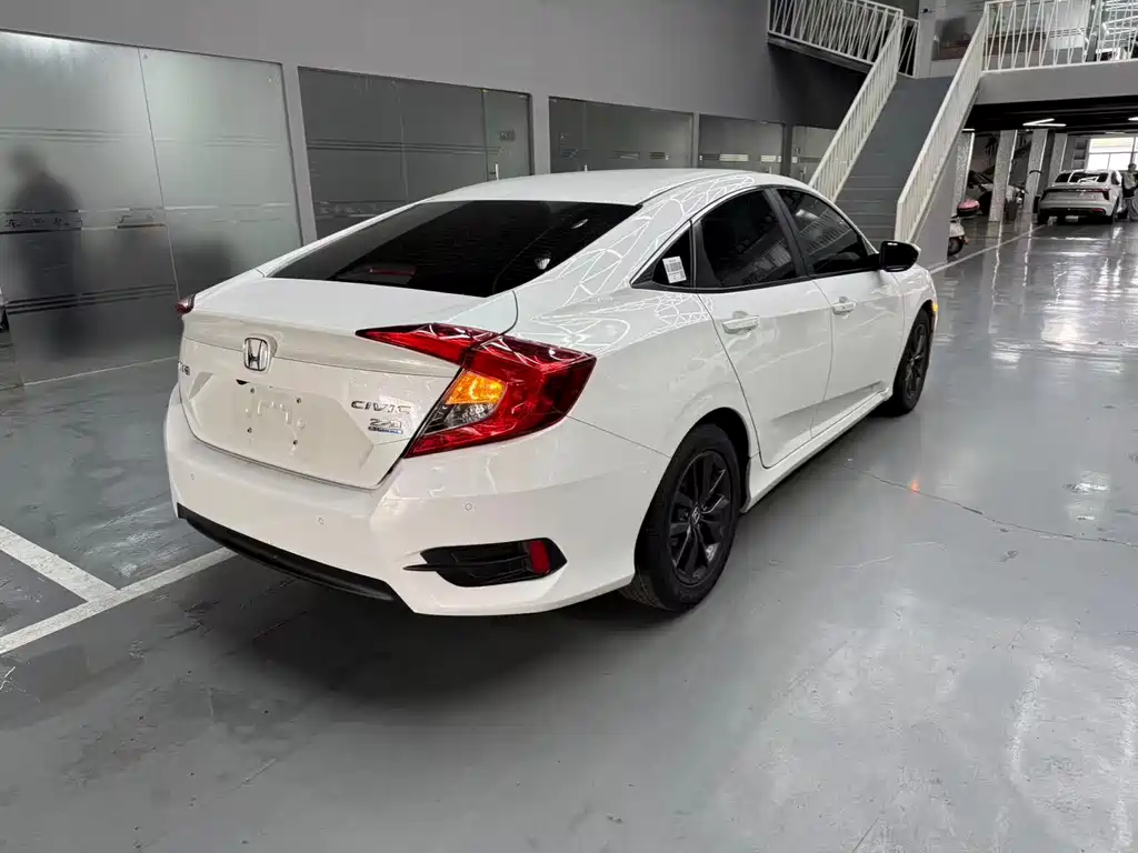 Civic 2019 220TURBO CVT Dynamic Edition National V купить на сайте DeffCars