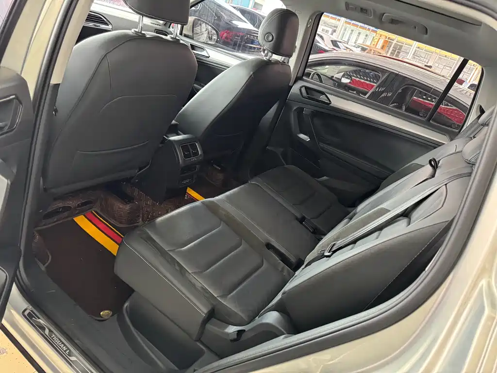 Tiguan L 2019 380TSI automatic four-wheel drive smart luxury version 7 seats National VI купить на сайте DeffCars