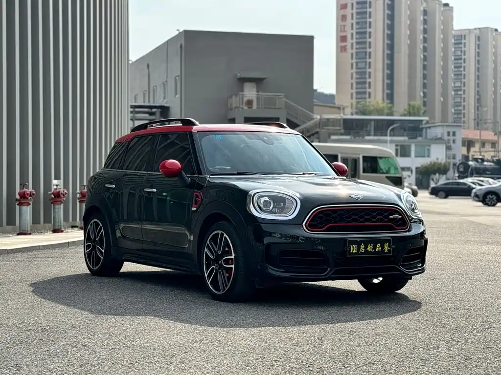 MINI JCW COUNTRYMAN 2018 2.0T JOHN COOPER WORKS A купить на сайте DeffCars