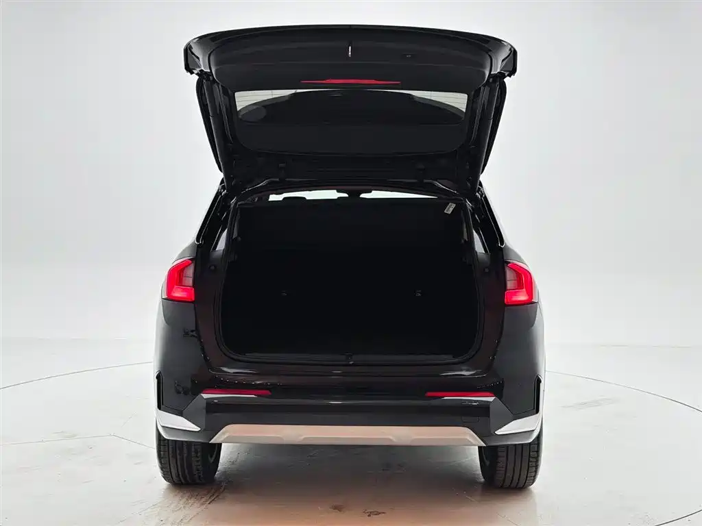 BMW X1 2023 sDrive20Li X Design Package купить на сайте DeffCars