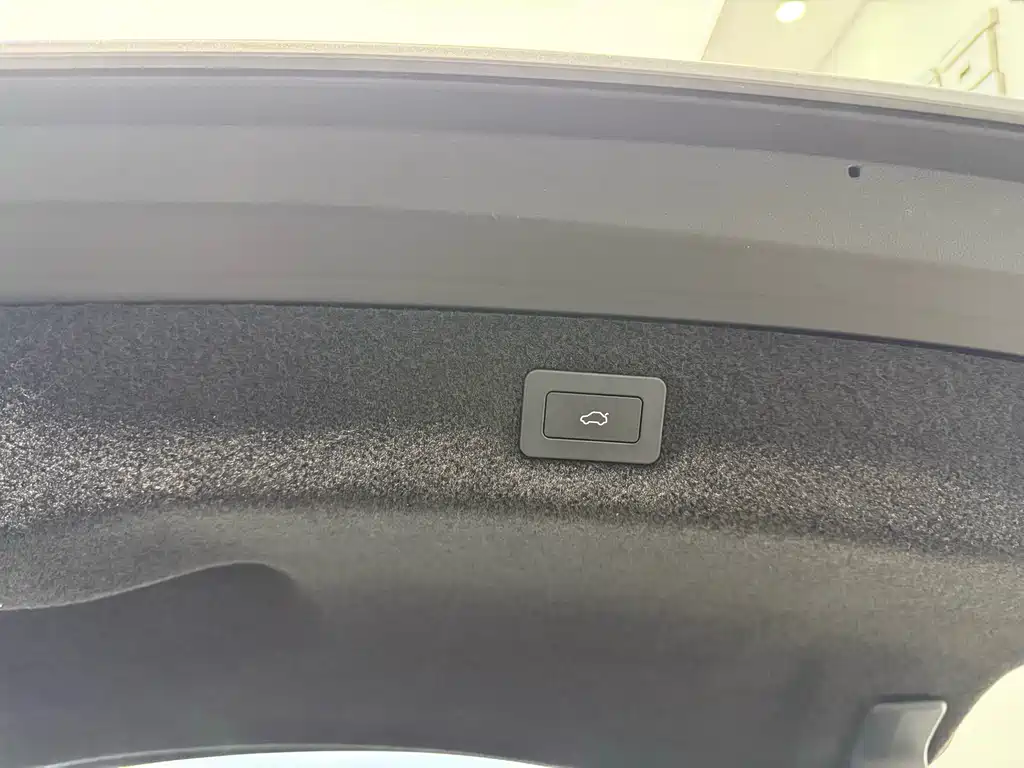 Zhijie S7 2026 Ultra купить на сайте DeffCars