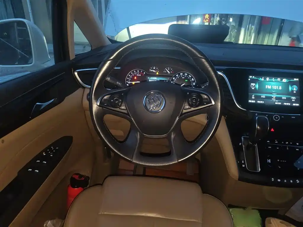 Buick GL8 2017 ES 28T luxury model National V купить на сайте DeffCars
