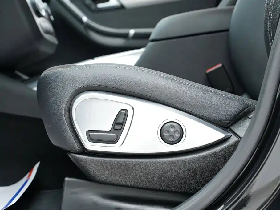 Mercedes R-Class 2014 R 320 4MATIC business model купить на сайте DeffCars