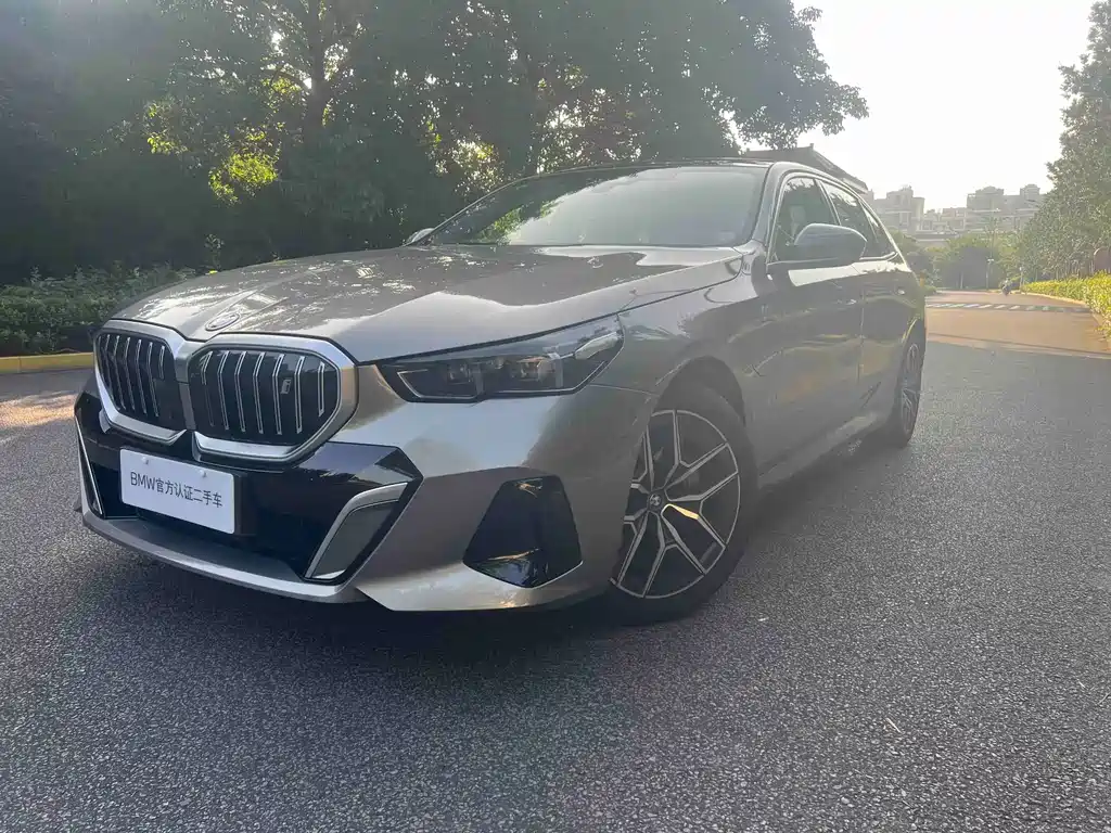 BMW i5 2024 eDrive 35L Exclusive M Sports Package купить на сайте DeffCars