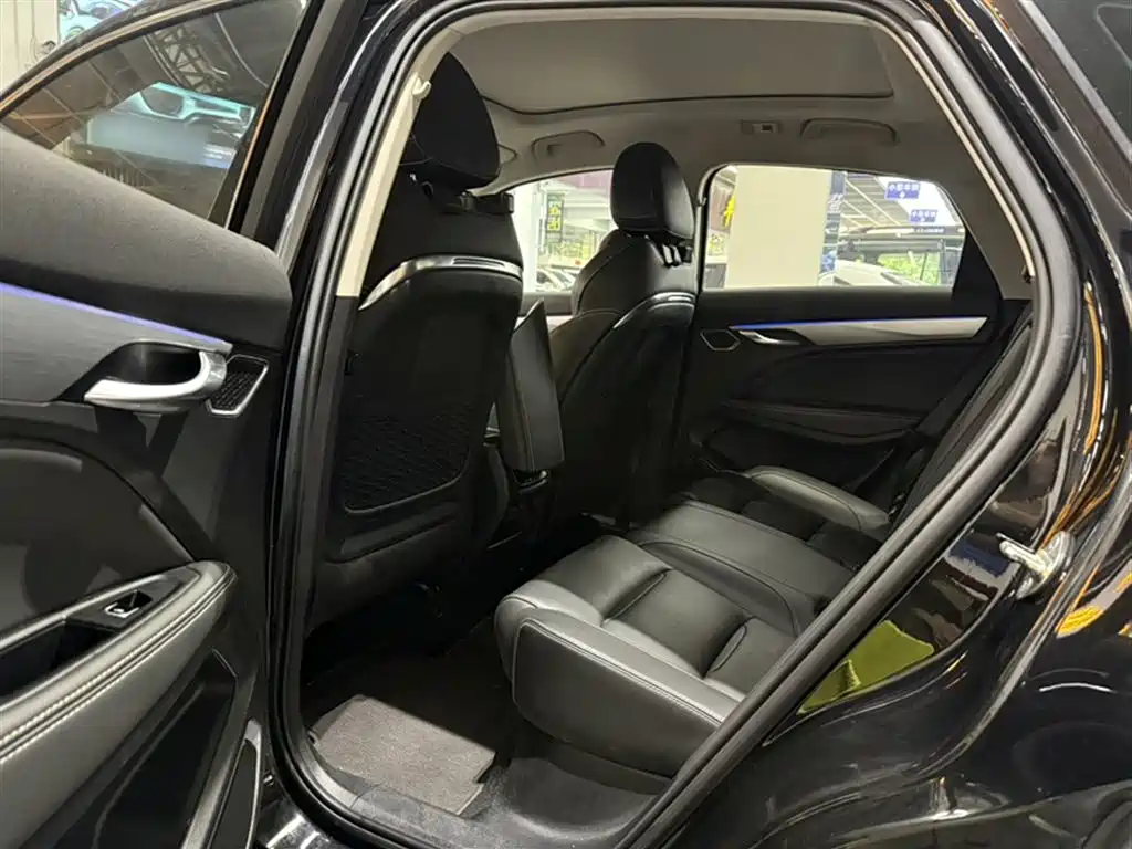 Xingyue 2019 300T Star Shiner купить на сайте DeffCars