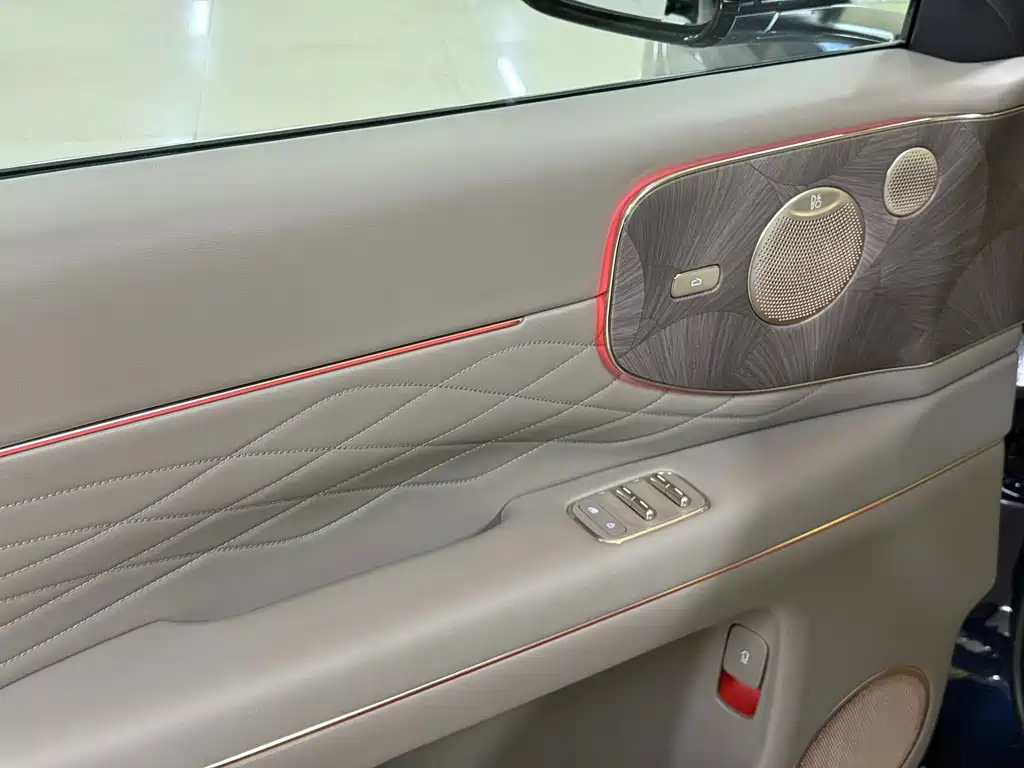 Zhiji LS9 2026 66 Ultra купить на сайте DeffCars
