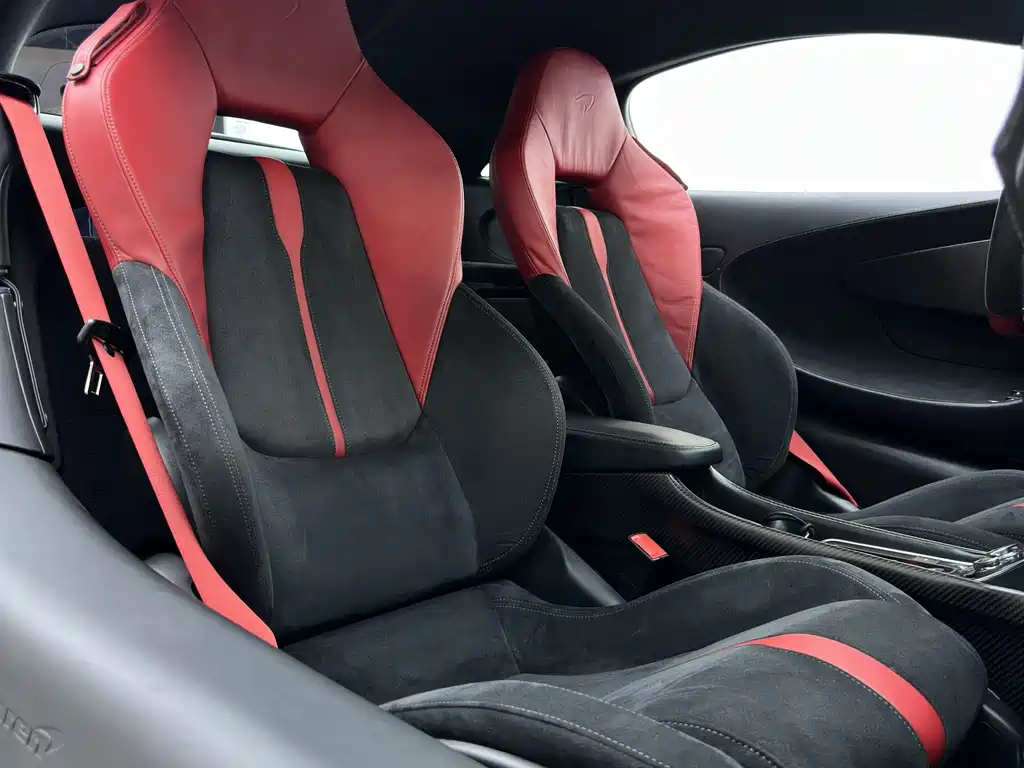 McLaren 570 2015 570S 3.8T Coupe купить на сайте DeffCars