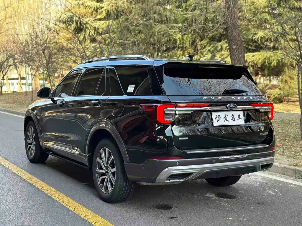 Explorer 2023 EcoBoost 285 four-wheel drive titanium version 7 seats купить на сайте DeffCars