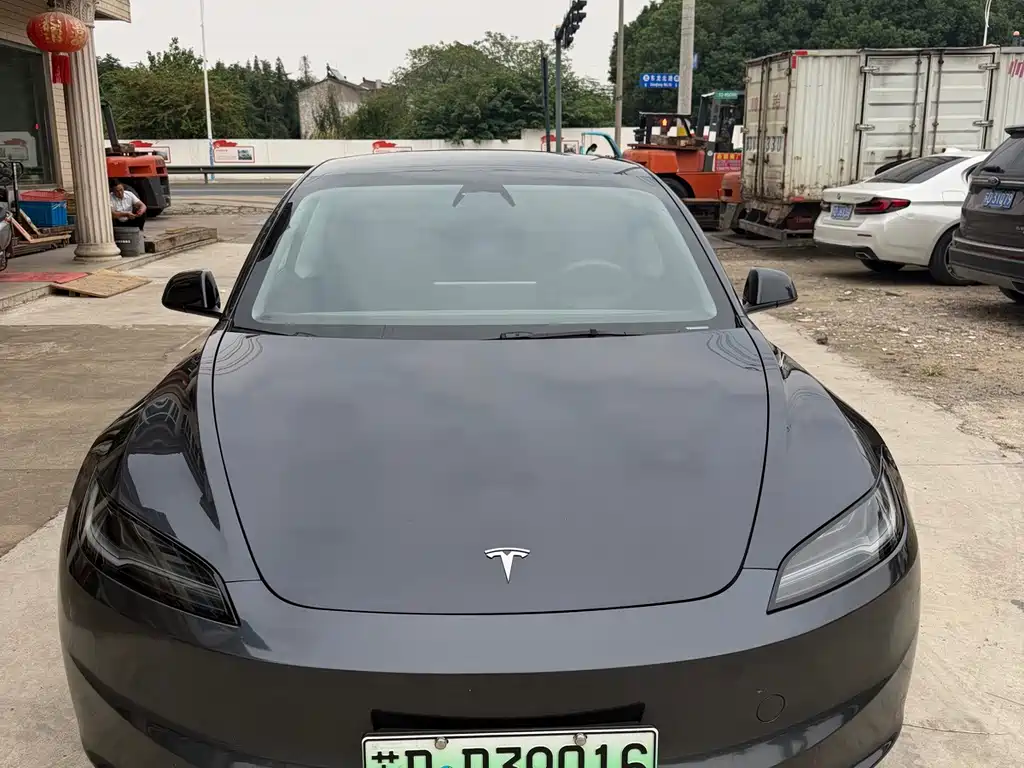 Model 3 2023 rear-wheel drive version купить на сайте DeffCars