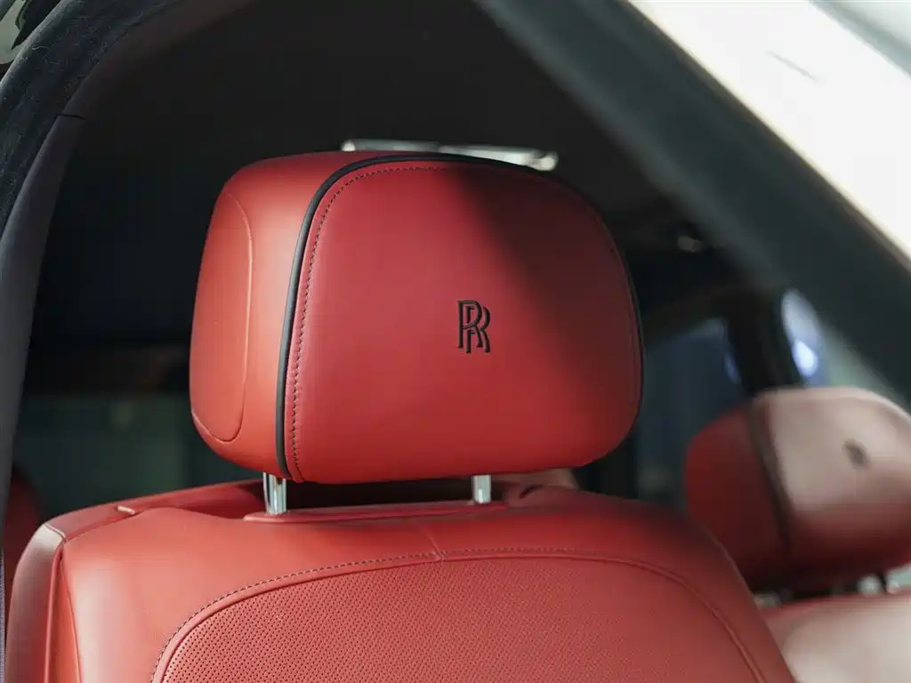 Cullinan 2018 four-seat version купить на сайте DeffCars