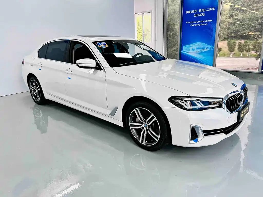 BMW 5 Series 2022 530Li Leading Luxury Package купить на сайте DeffCars