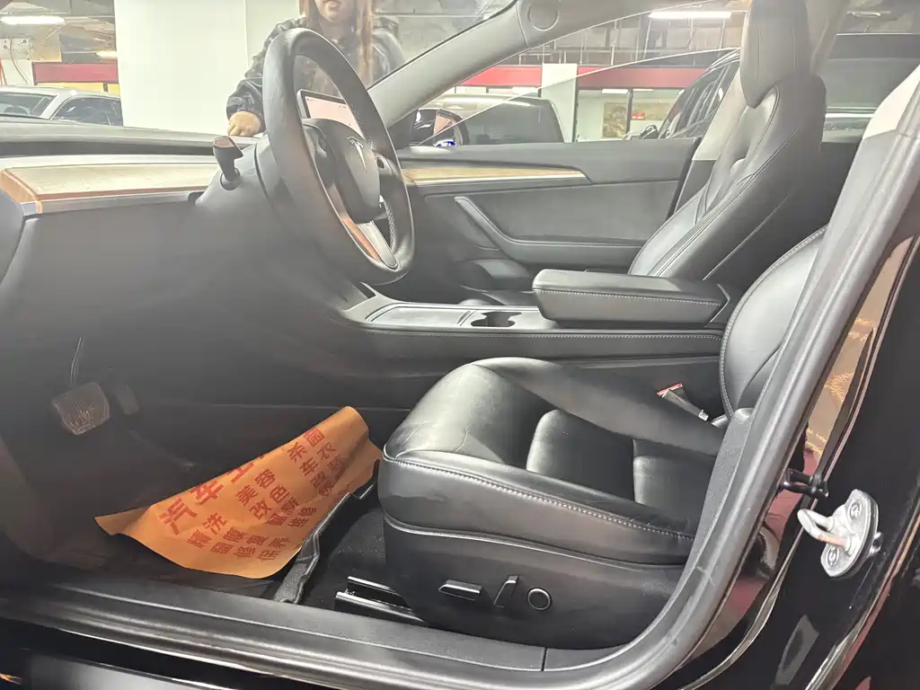 Model 3 2022 rear-wheel drive version купить на сайте DeffCars