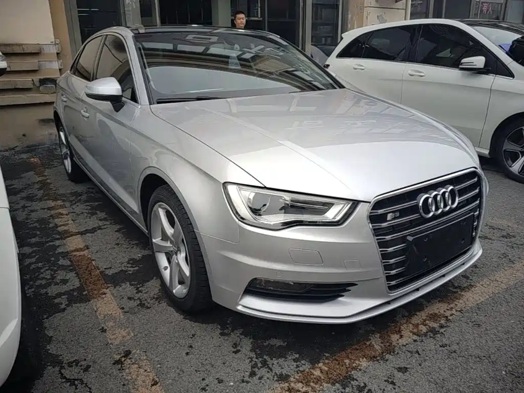 Audi A3 2014 Limousine 35 TFSI automatic luxury model купить на сайте DeffCars