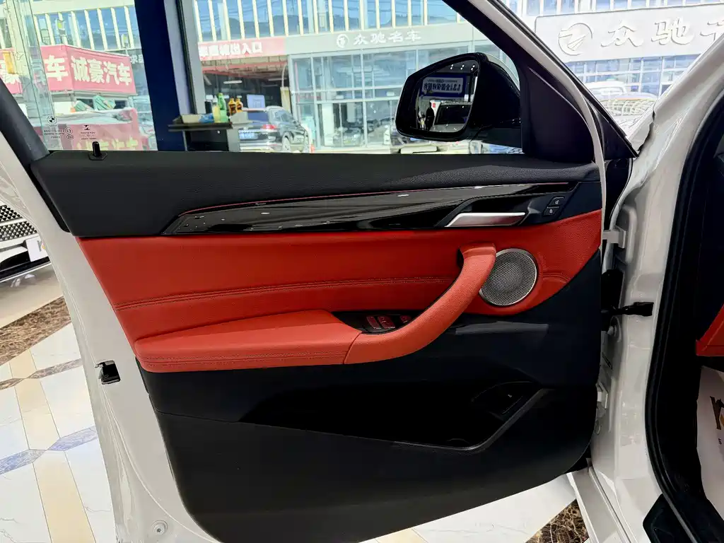 BMW X2 2022 sDrive25i M Sports Package купить на сайте DeffCars
