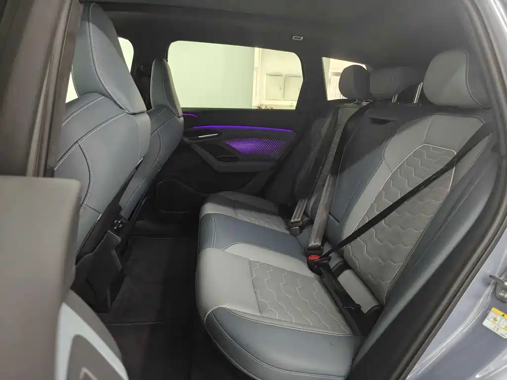 Audi Q6L e-tron 2026 first pilot version купить на сайте DeffCars