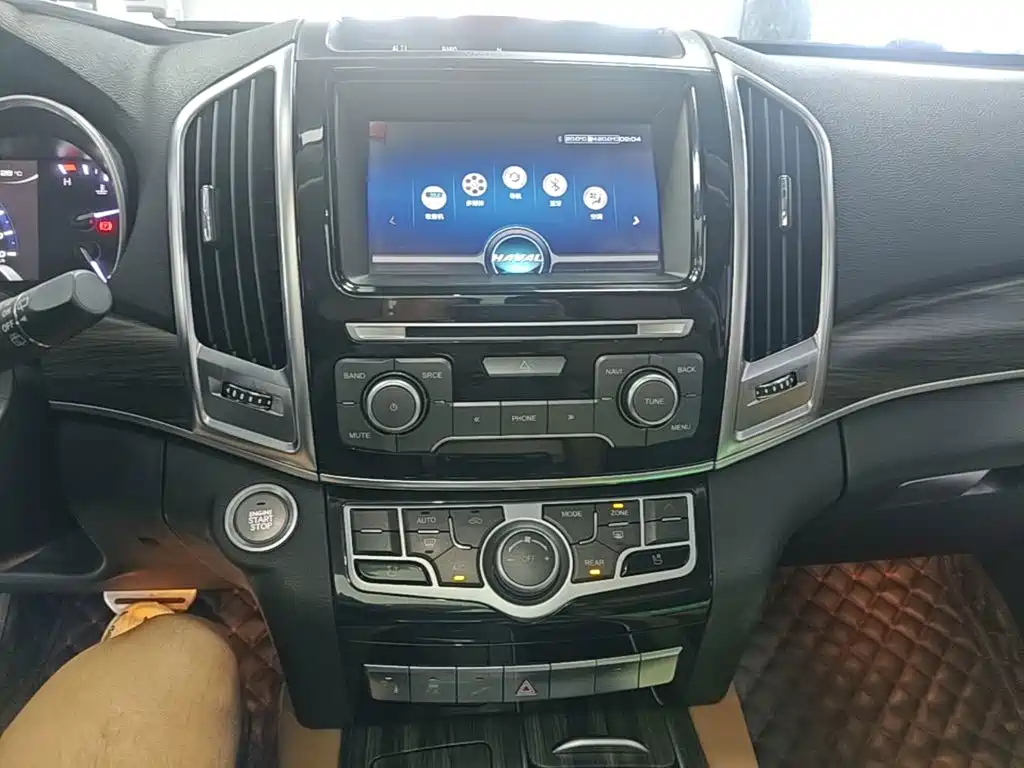 Haval H9 2017 2.0T gasoline four-wheel drive exclusive model 5 seats купить на сайте DeffCars
