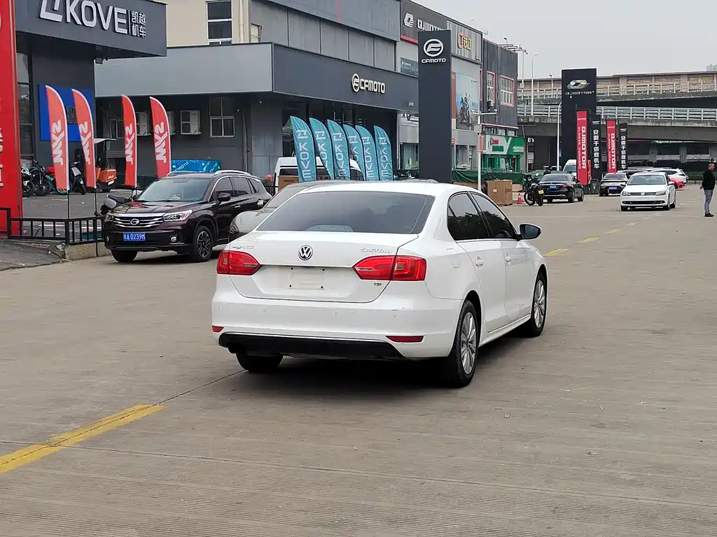 Sagitar 2014 1.4TSI automatic luxury model купить на сайте DeffCars