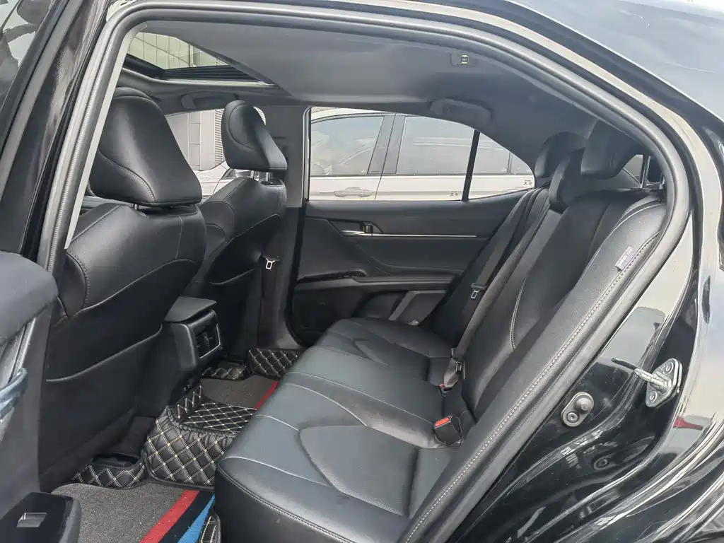 Camry 2021 2.0G Deluxe Edition купить на сайте DeffCars