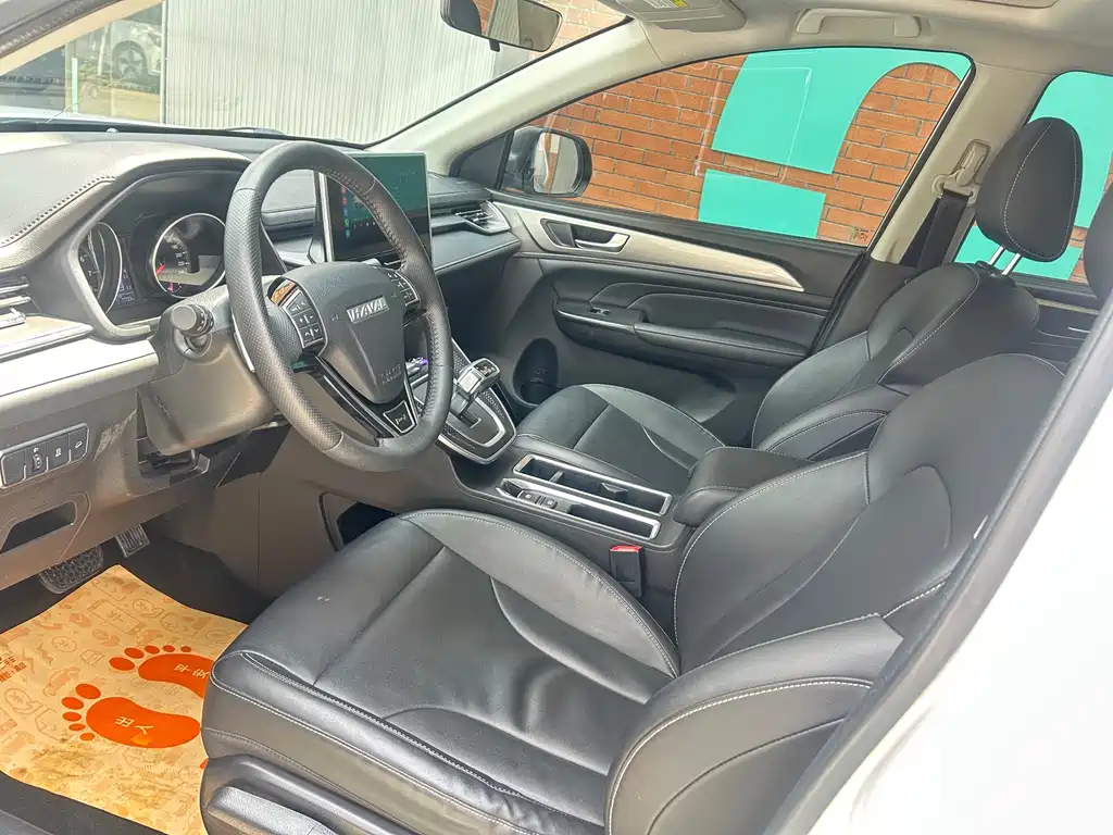 Haval M6 2024 PLUS 1.5T DCT Peanut Good Car Customized Edition купить на сайте DeffCars