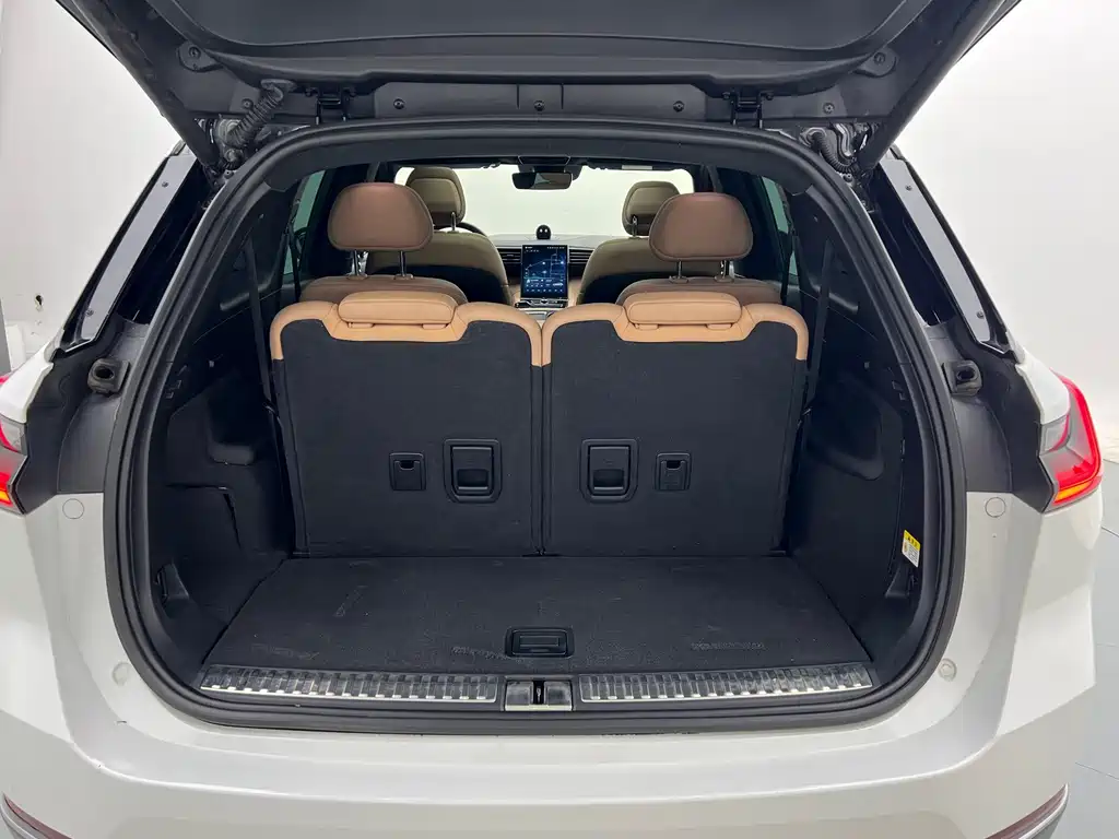 NIO ES8 2020 580KM Signature Edition Six-Seater купить на сайте DeffCars