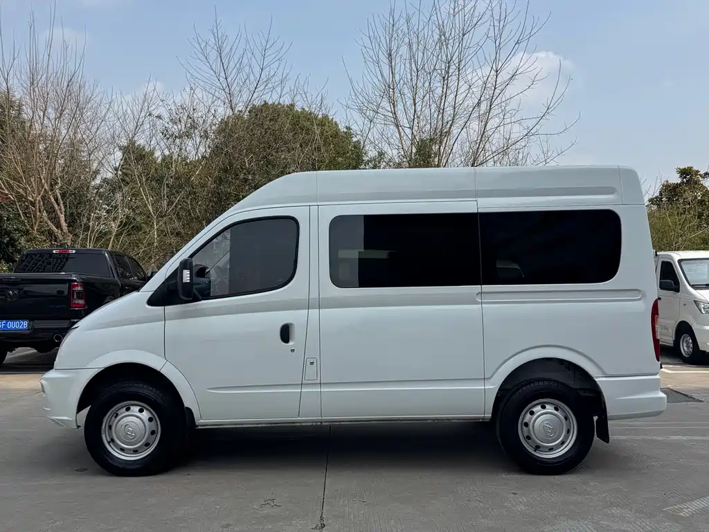 Xintu V80 2021 2.0T manual classic Aoyuntong short-axis mid-top 5/6 seats купить на сайте DeffCars