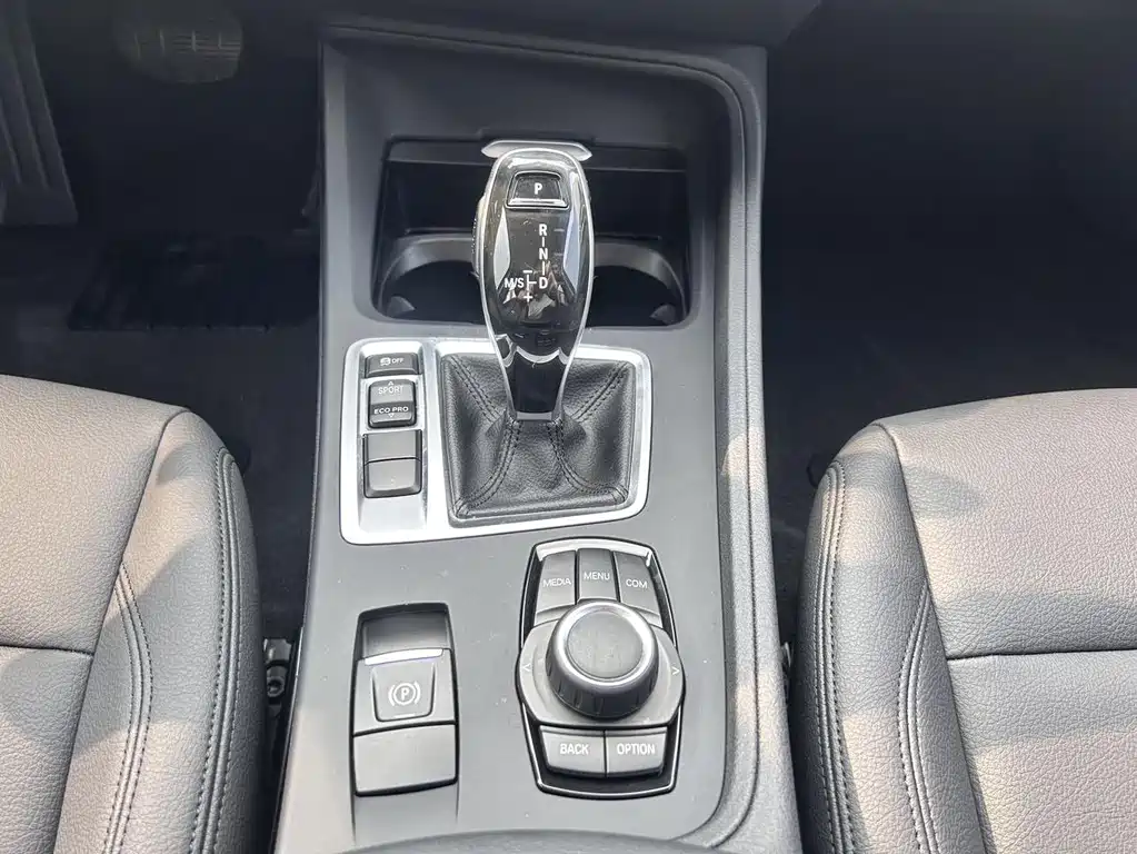BMW 1 Series 2020 120i Fashion купить на сайте DeffCars