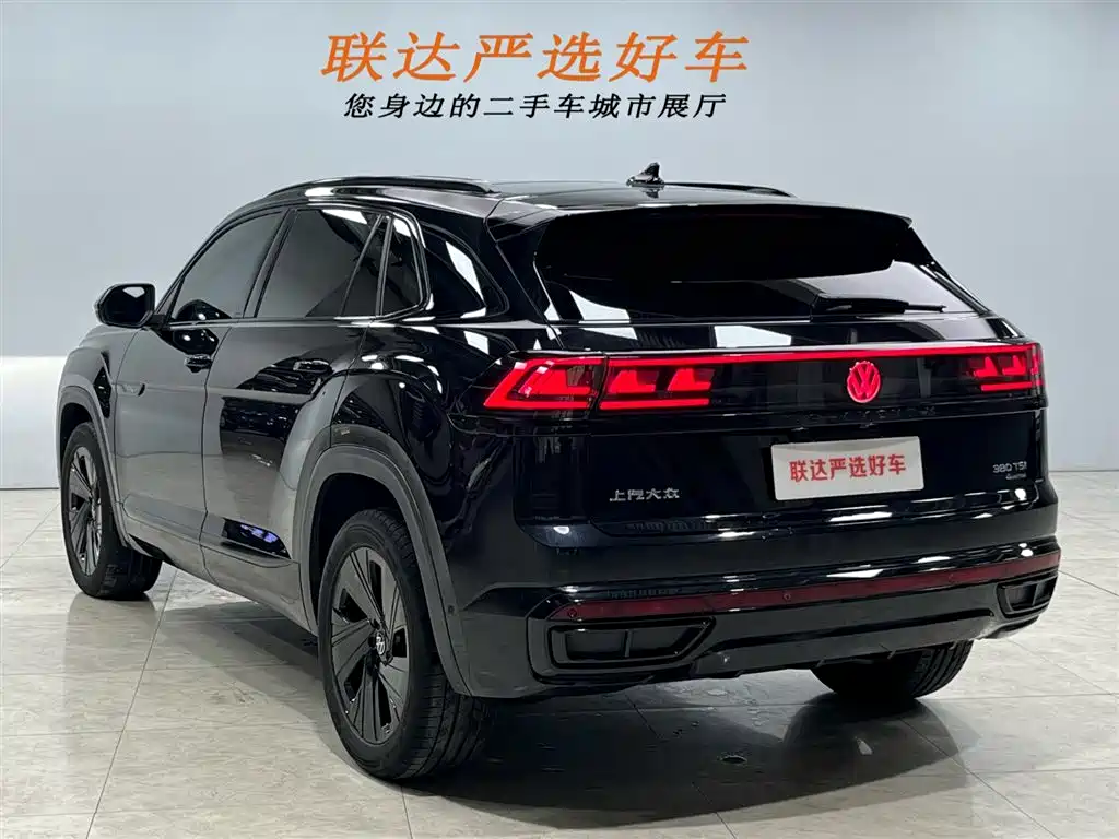 Touron 2023 Touron X facelift 380TSI four-wheel drive luxury version купить на сайте DeffCars