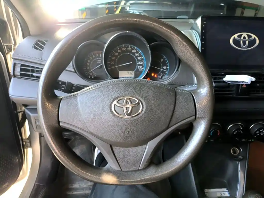 Vios 2014 1.5L Manual Smart Edition купить на сайте DeffCars