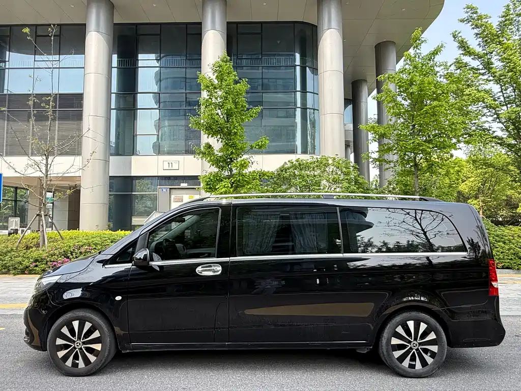 Vito 2021 2.0T Elite Edition 7 seats купить на сайте DeffCars
