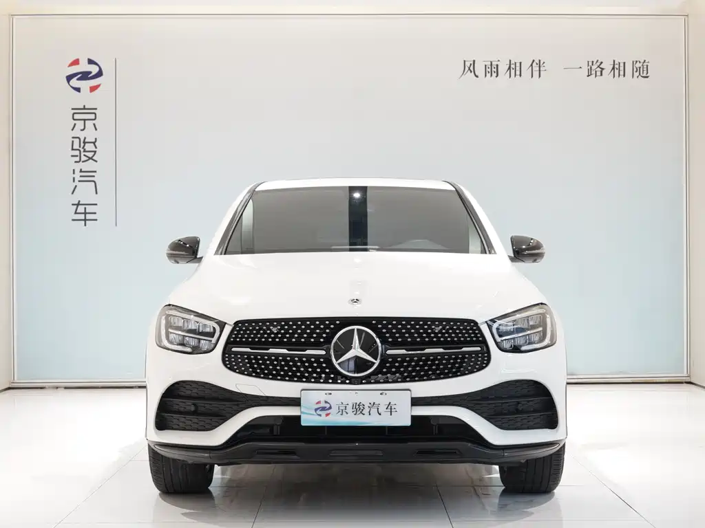 Mercedes-Benz GLC Coupe 2021 GLC 260 4MATIC Coupe SUV купить на сайте DeffCars