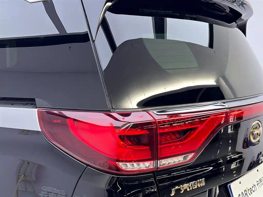 Trumpchi M8 2023 facelift Master Series 390T four-seat Royal Edition купить на сайте DeffCars
