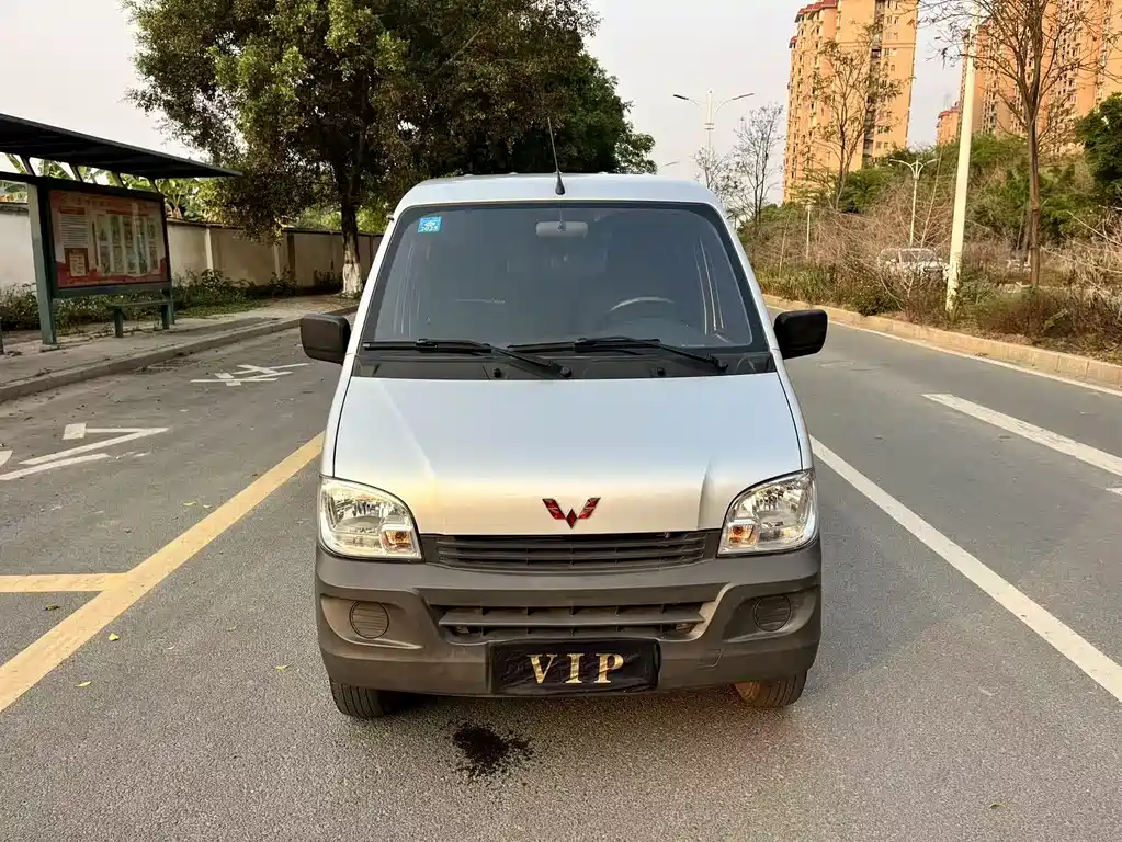 Wuling Zhiguang 2020 1.2L Practical National VI LSI купить на сайте DeffCars