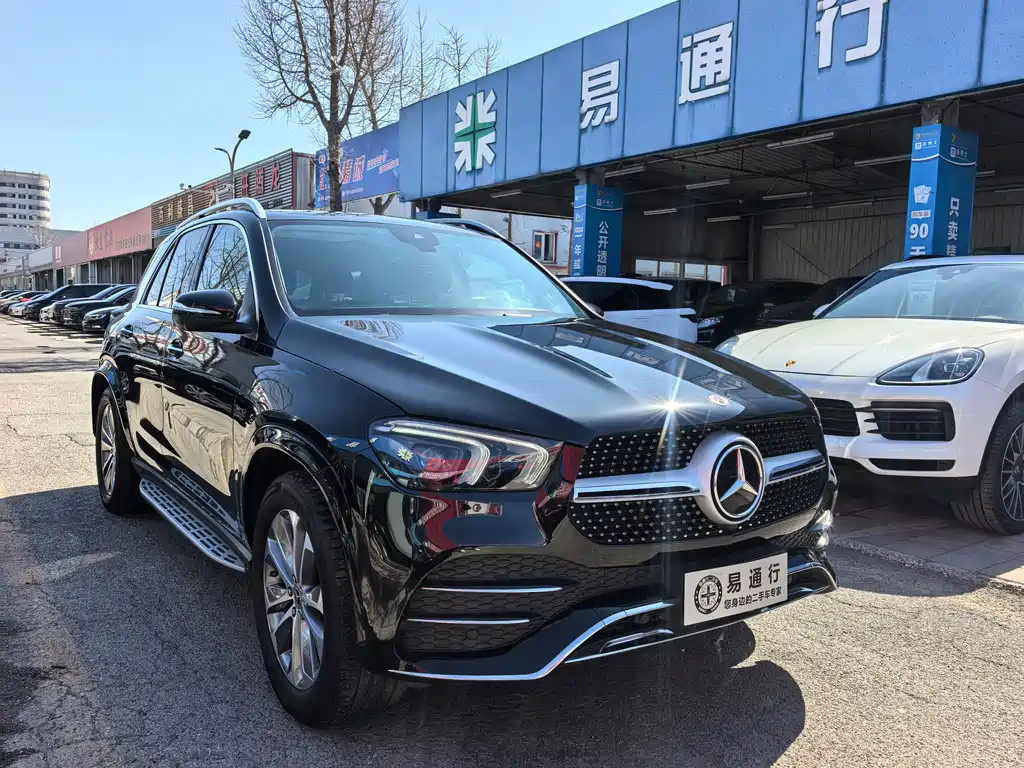 Mercedes-Benz GLE 2023 GLE 350 4MATIC Fashion Model купить на сайте DeffCars