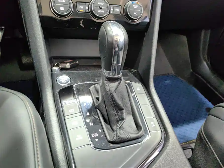 Tuyue 2019 280TSI 2WD Deluxe Edition National V купить на сайте DeffCars