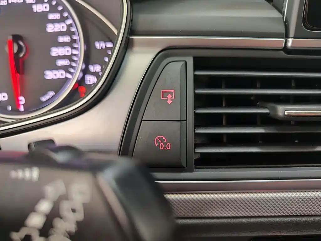 Audi A6 imported 2015 3.0T allroad quattro купить на сайте DeffCars