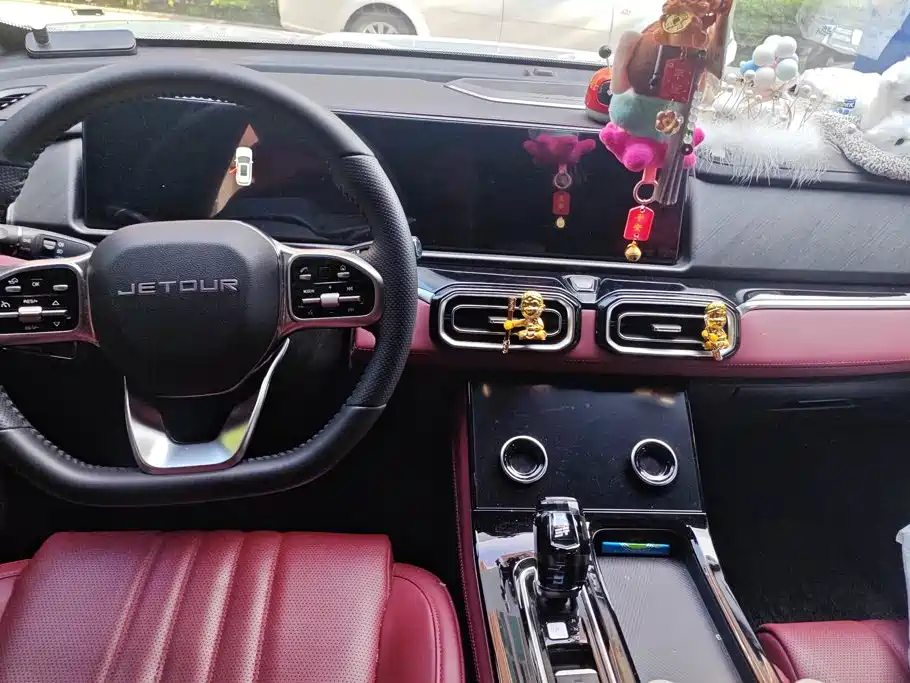 Jietu X70 PLUS 2025 Champion Edition 1.5T DCT Champion MAX+ 5 seats купить на сайте DeffCars