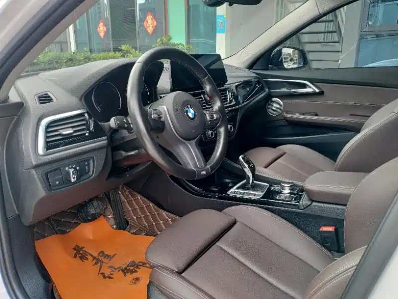 BMW 1 Series 2022 120i M Sports Night Edition купить на сайте DeffCars
