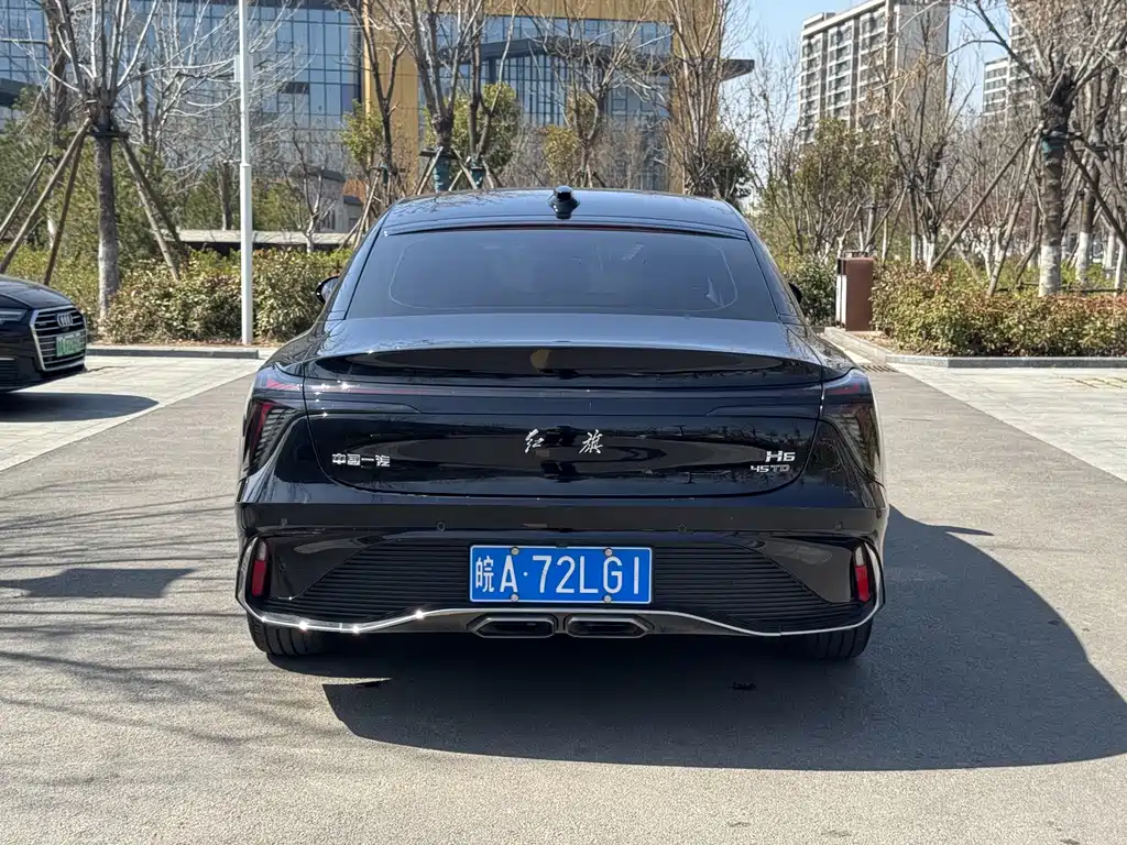 Hongqi H6 2023 2.0T Zhiyi Edition купить на сайте DeffCars