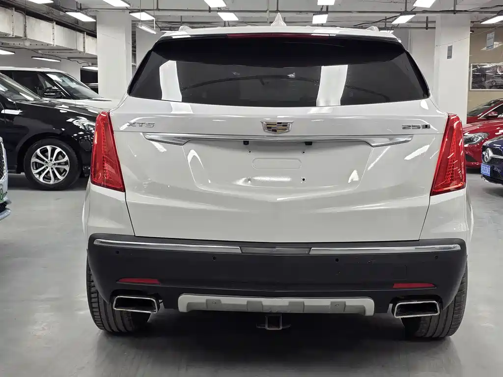 Cadillac XT5 2016 25T luxury model купить на сайте DeffCars
