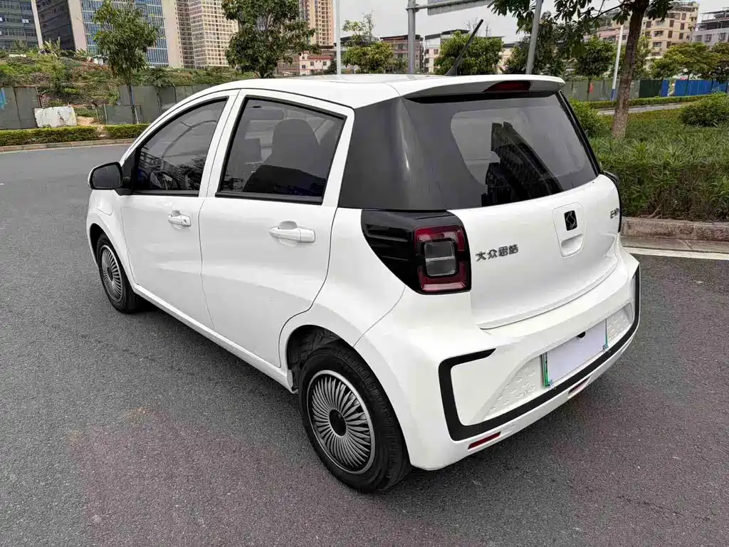 Huaxianzi 2021 model 200km classic model купить на сайте DeffCars